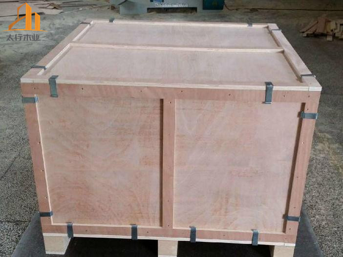 鋼邊箱加工廠.jpg