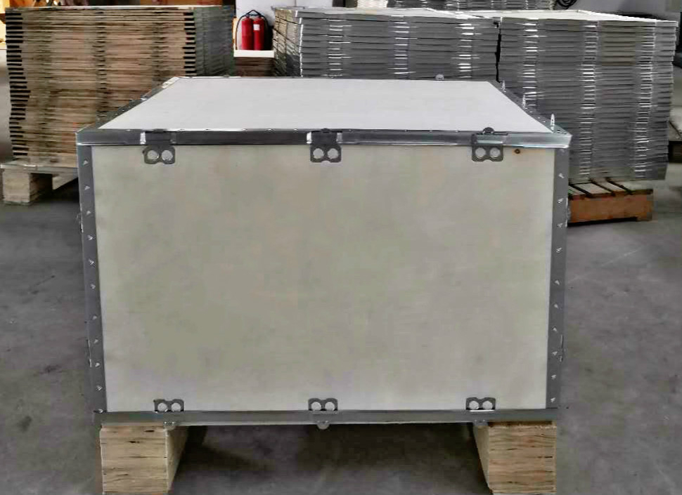 鋼帶箱是用什么板材做的？