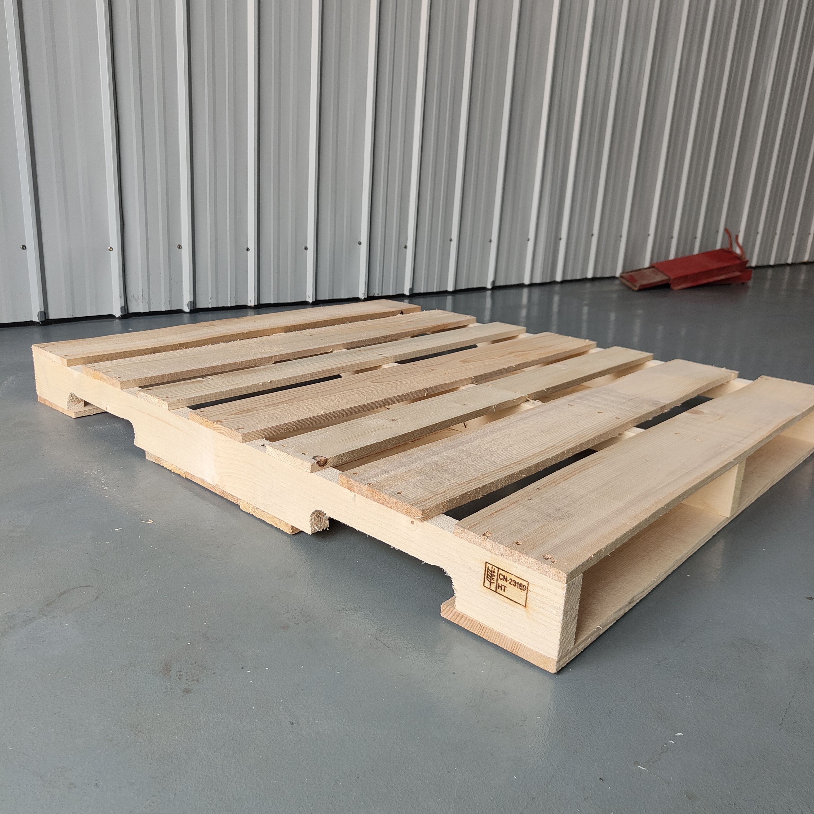 木托盤熏蒸標識長什么樣？